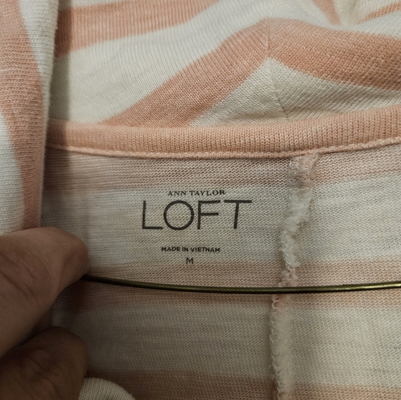 LOFT top - Picture 7 of 8